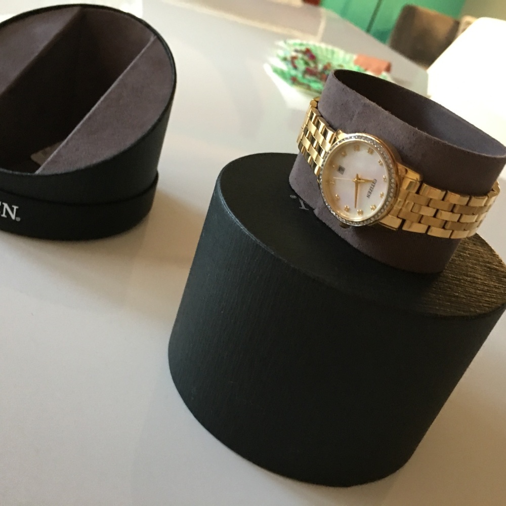 Citizen Watch - Picture 3 of 8